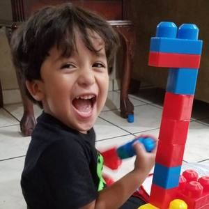 Meet your Posher, Marcela